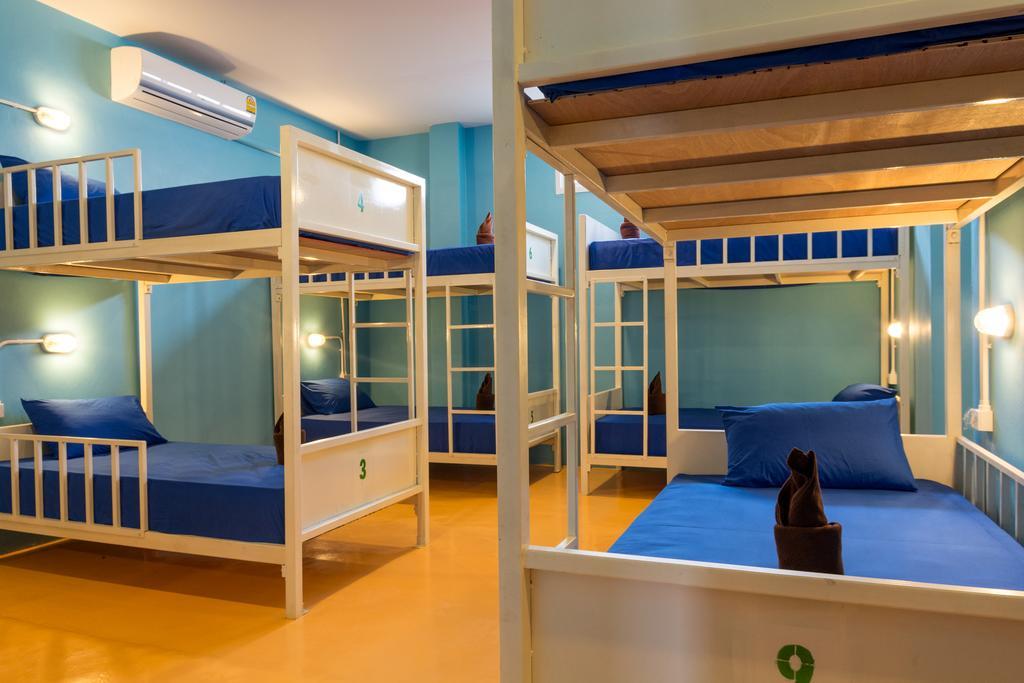 Treechart Hostel Thong Sala Eksteriør billede